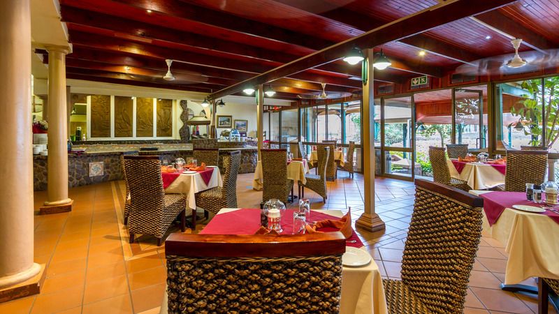 Zulu Nyala Game Lodge Hluhluwe Eksteriør billede